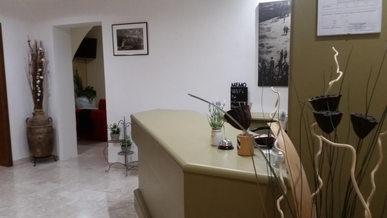 Hotel La Piccola Stazione Torrita di Siena Kültér fotó