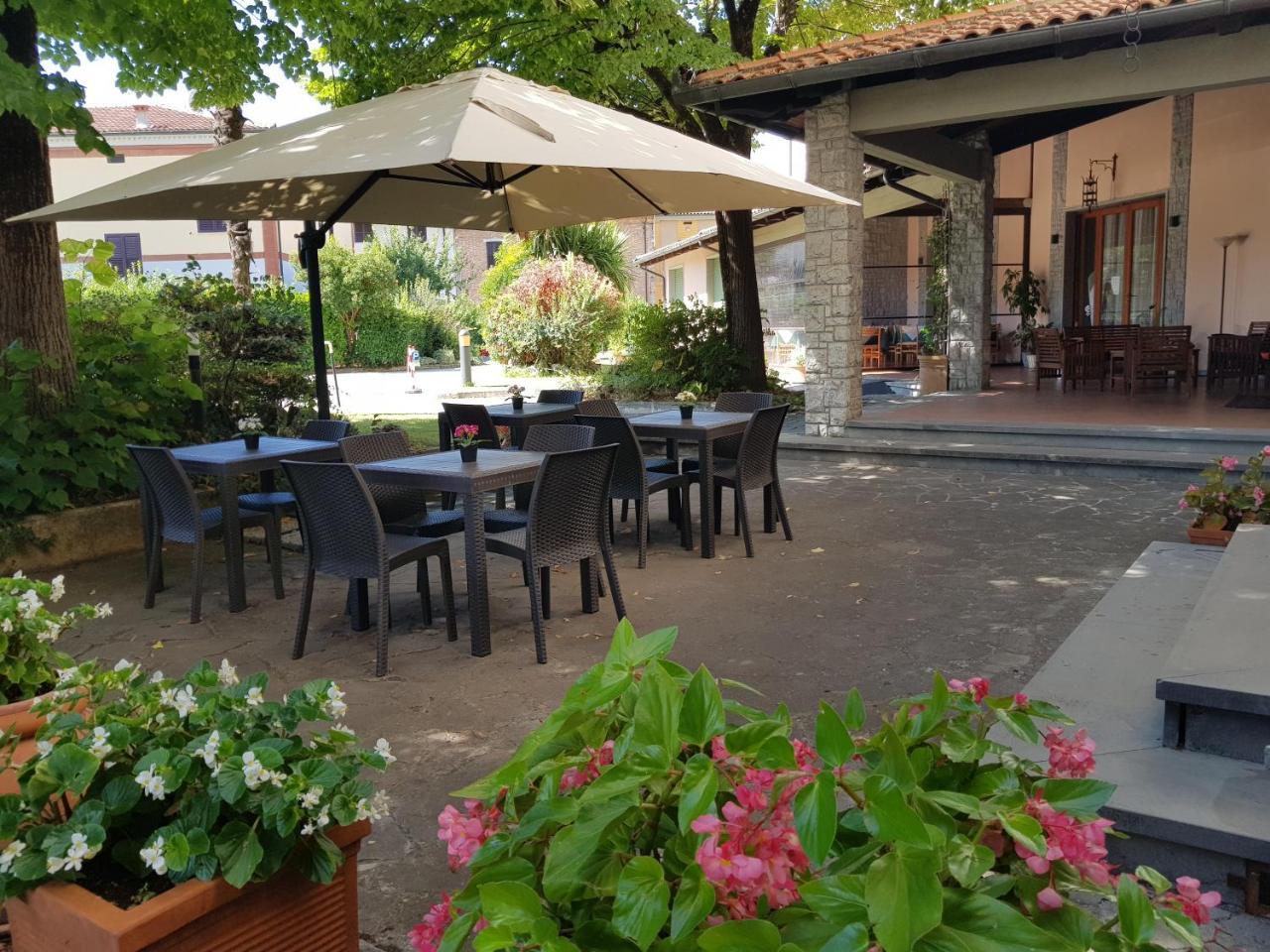 Hotel La Piccola Stazione Torrita di Siena Kültér fotó